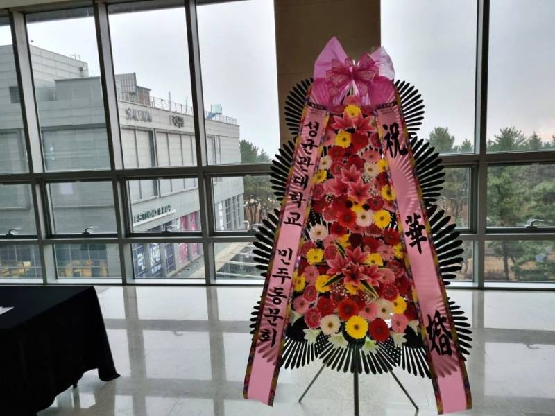 업로드 이미지