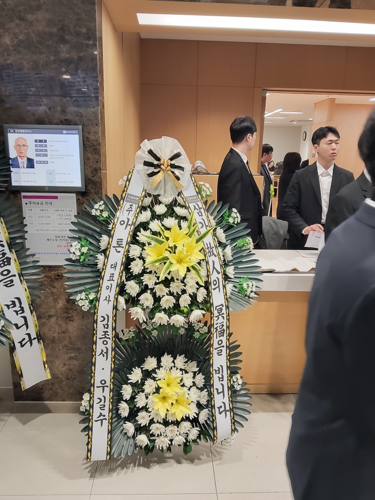 업로드 이미지