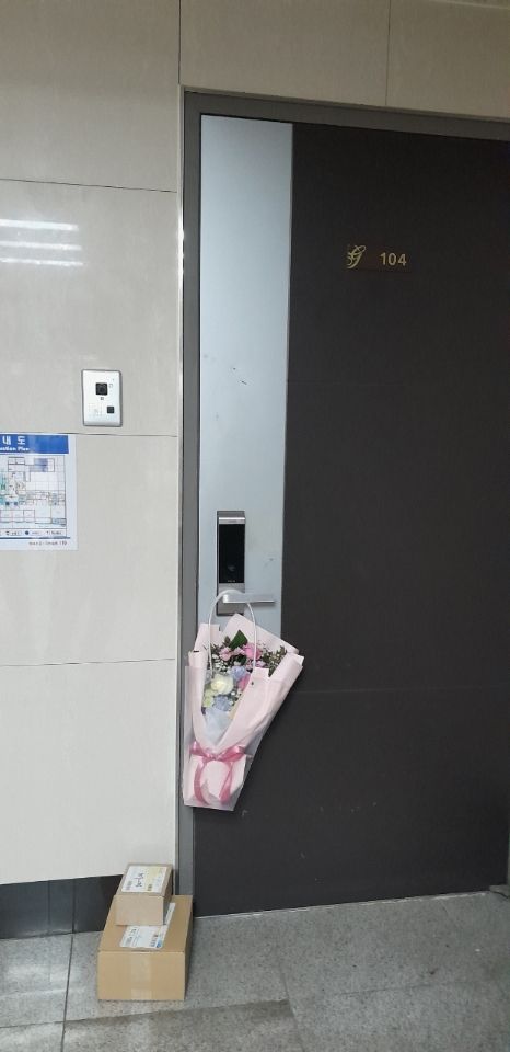 업로드 이미지