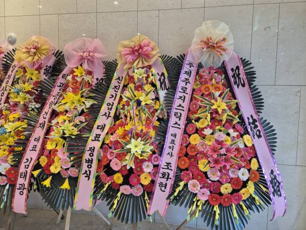 업로드 이미지