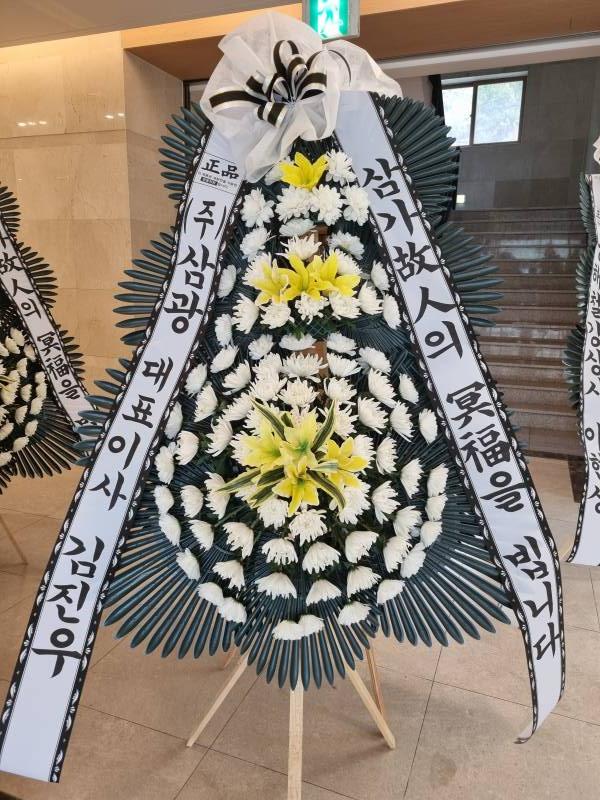 업로드 이미지