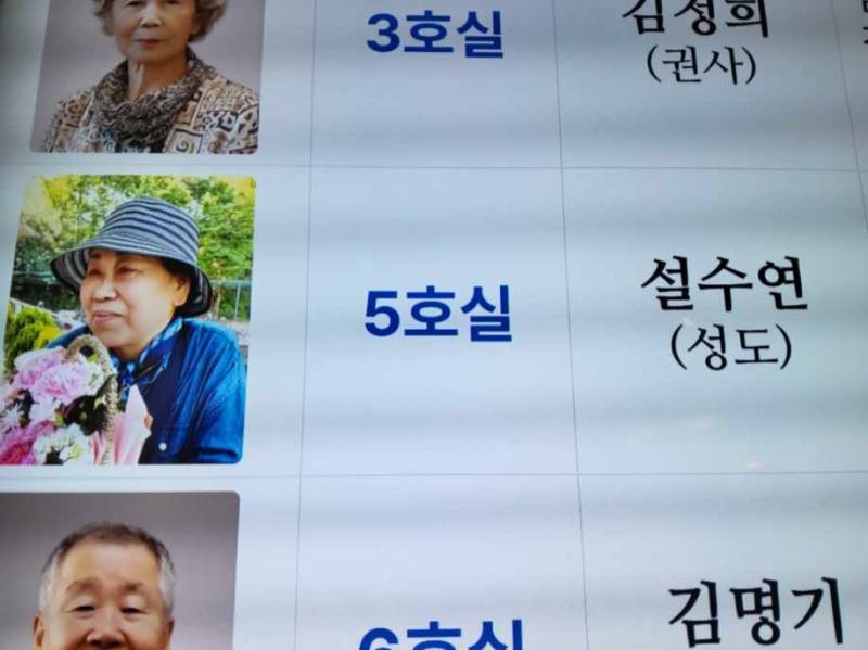 업로드 이미지