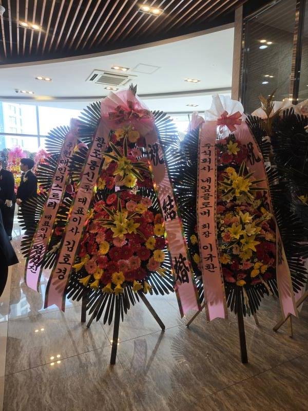 업로드 이미지