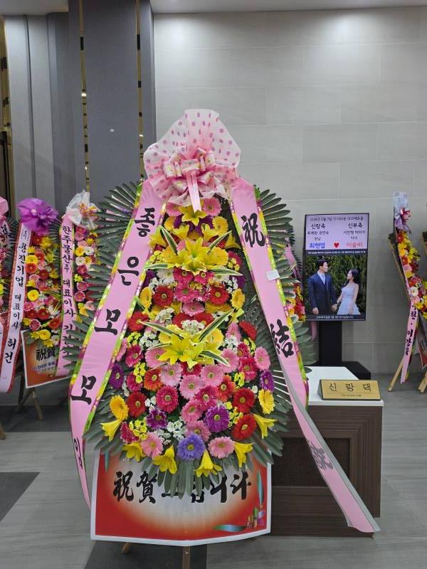 업로드 이미지