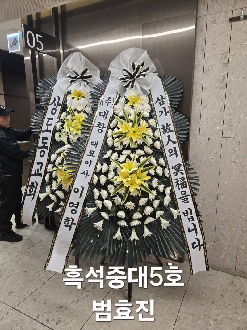 업로드 이미지