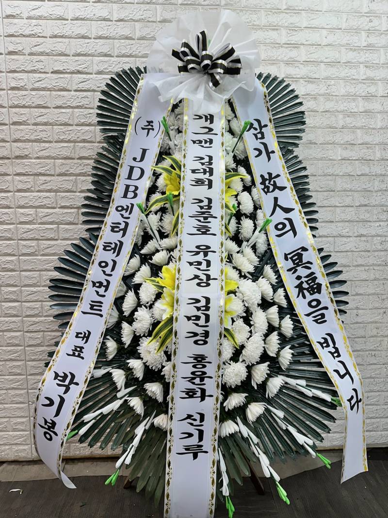 업로드 이미지