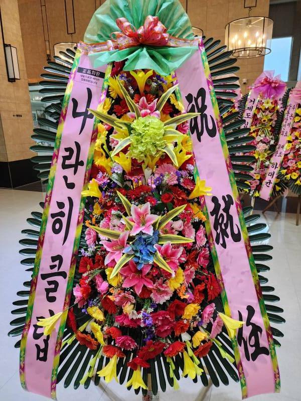업로드 이미지