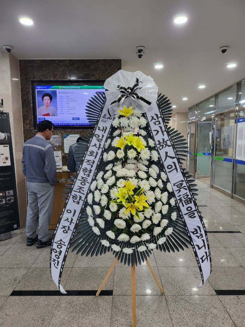 업로드 이미지