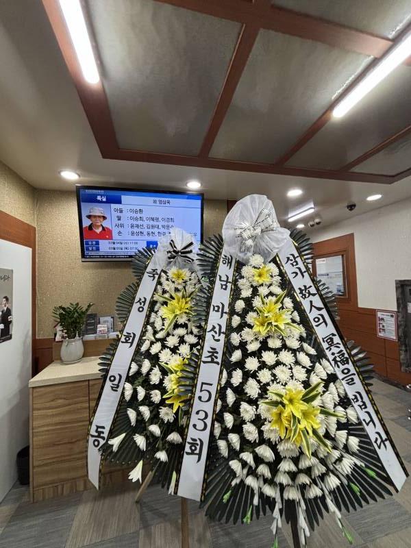 업로드 이미지
