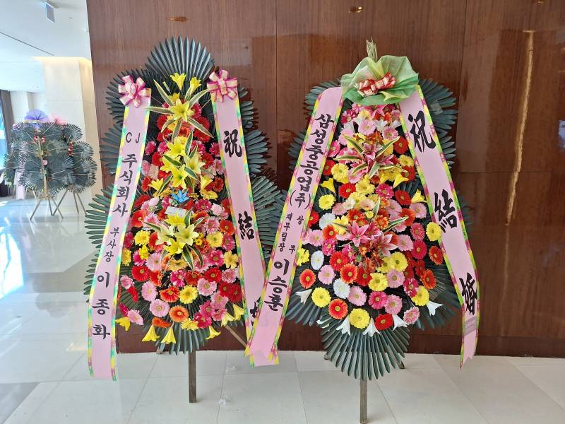 업로드 이미지
