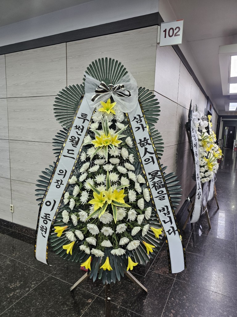 업로드 이미지