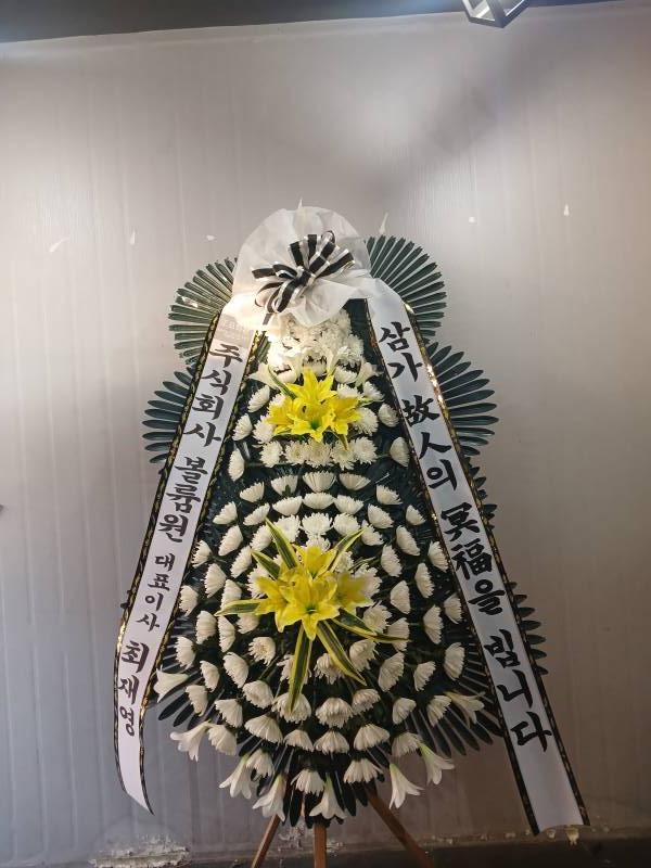 업로드 이미지