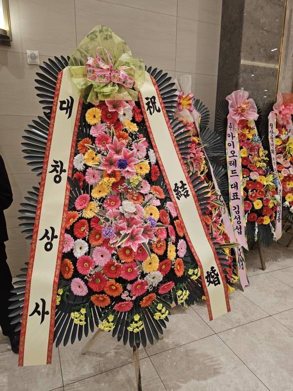 업로드 이미지
