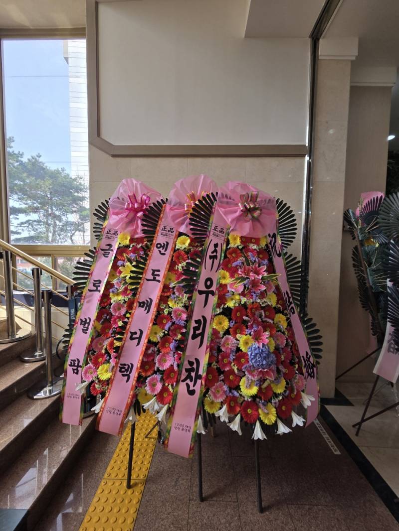 업로드 이미지