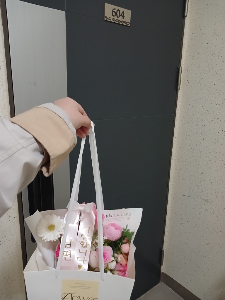 업로드 이미지