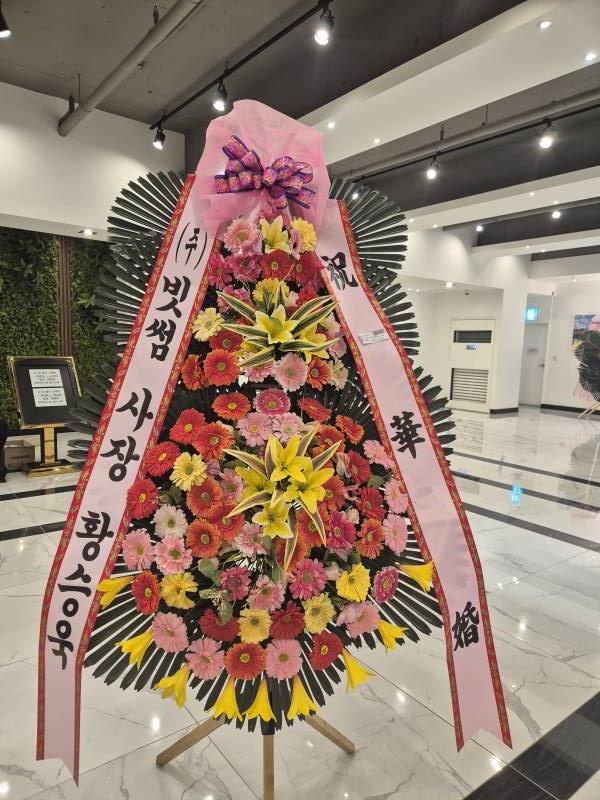 업로드 이미지