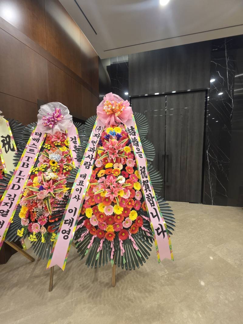 업로드 이미지