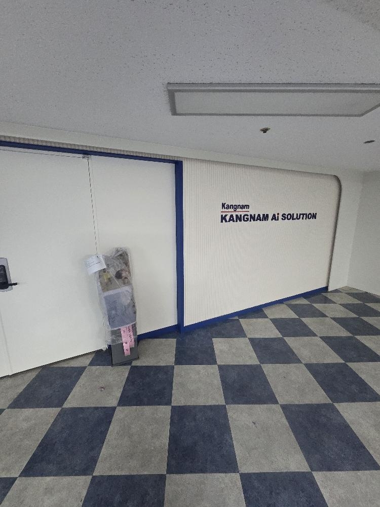 업로드 이미지