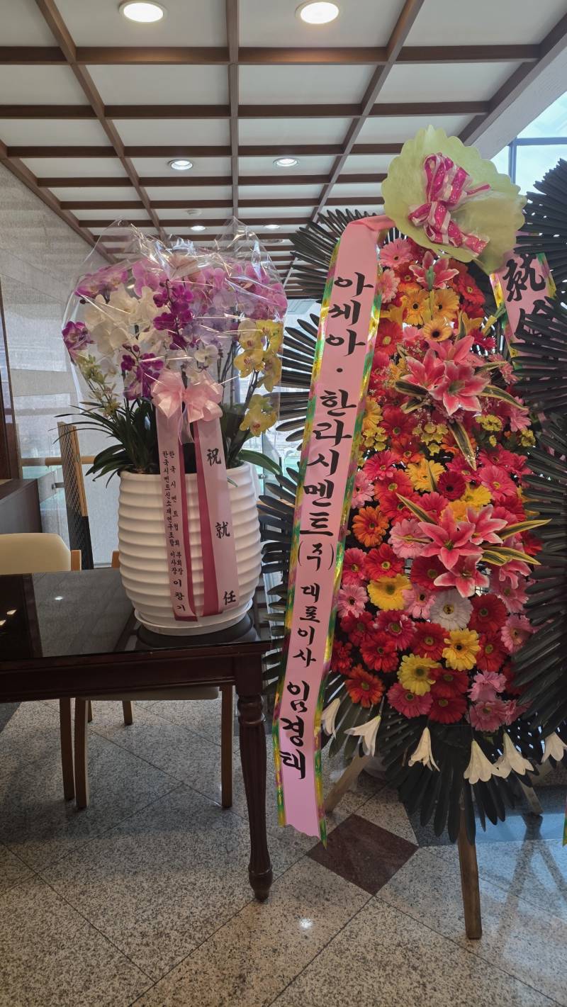 업로드 이미지