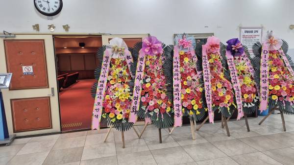 업로드 이미지