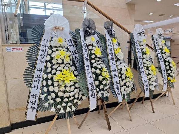 업로드 이미지
