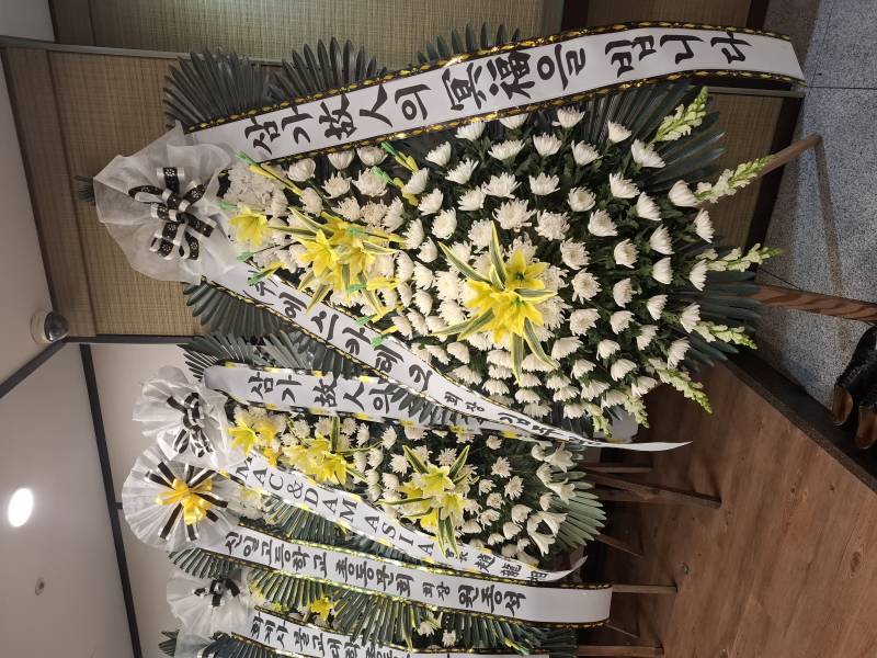 업로드 이미지