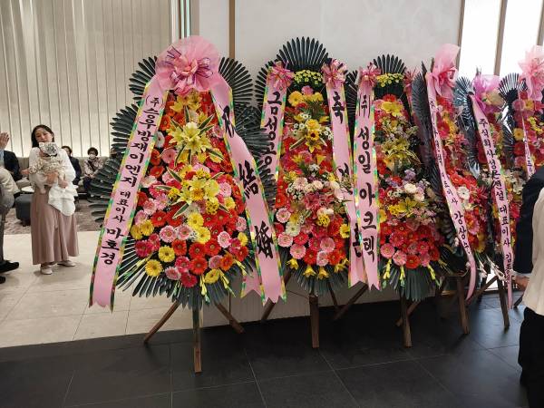 업로드 이미지