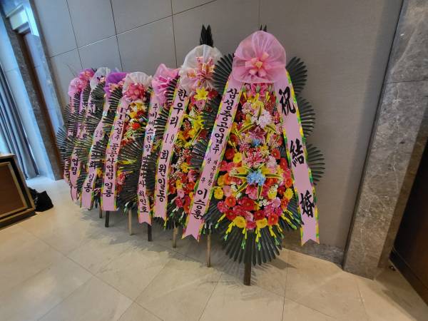 업로드 이미지