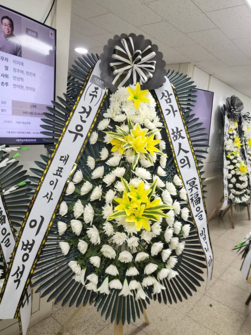업로드 이미지