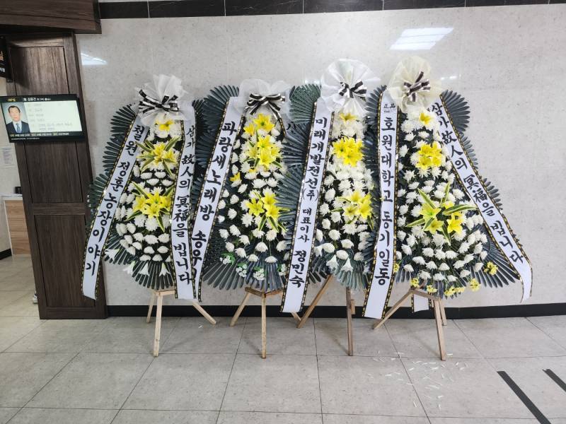 업로드 이미지