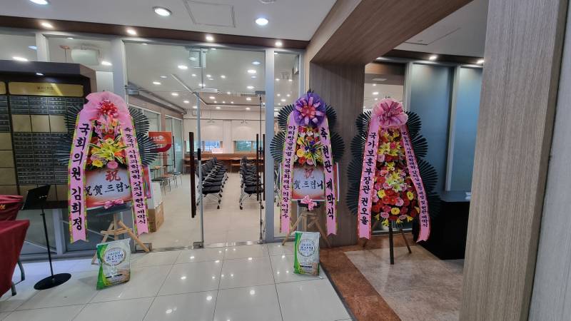 업로드 이미지