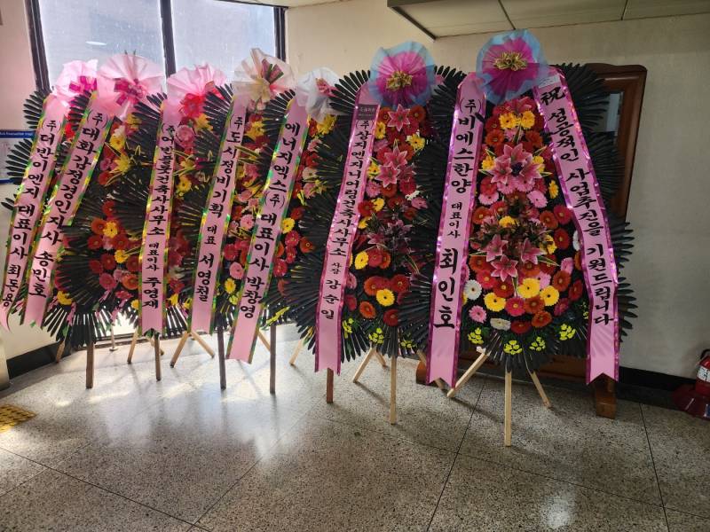 업로드 이미지