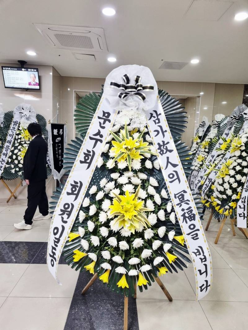 업로드 이미지