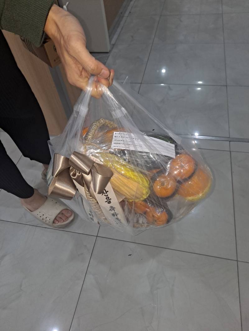 업로드 이미지