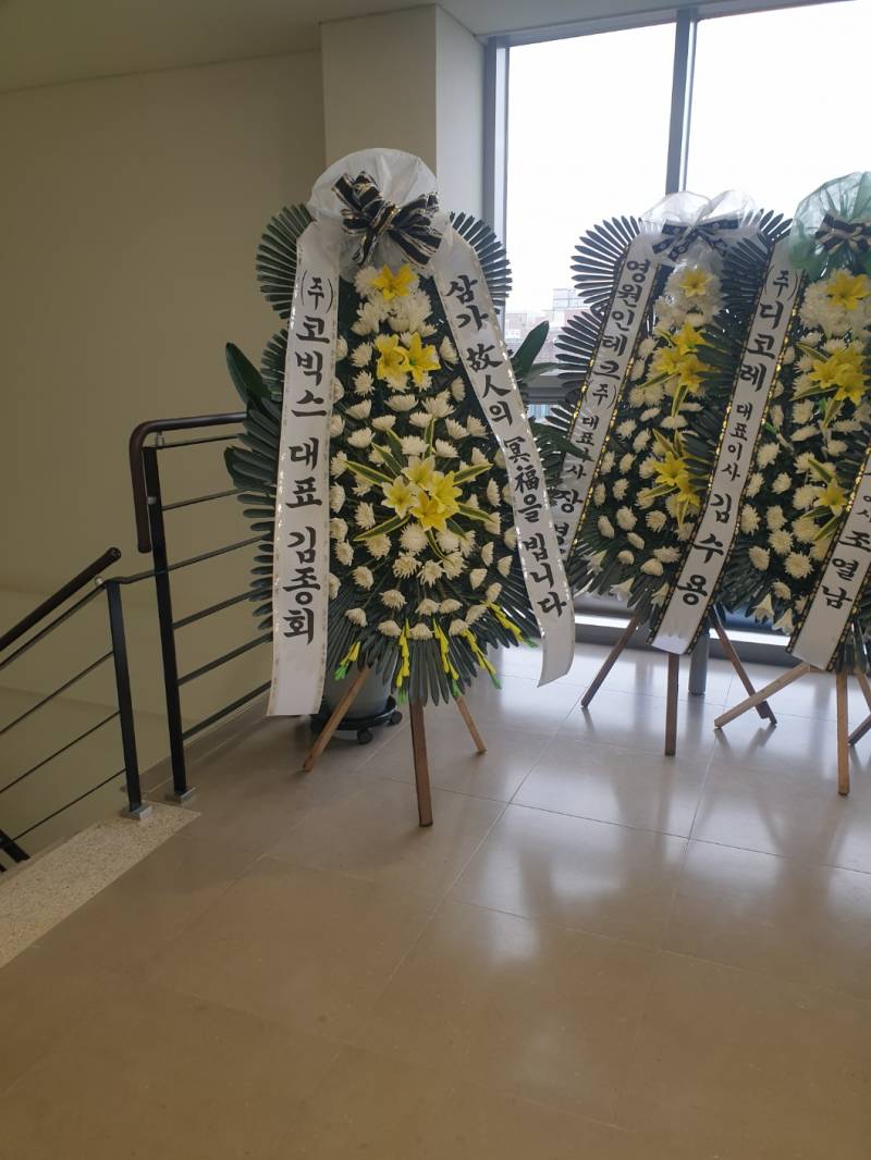 업로드 이미지