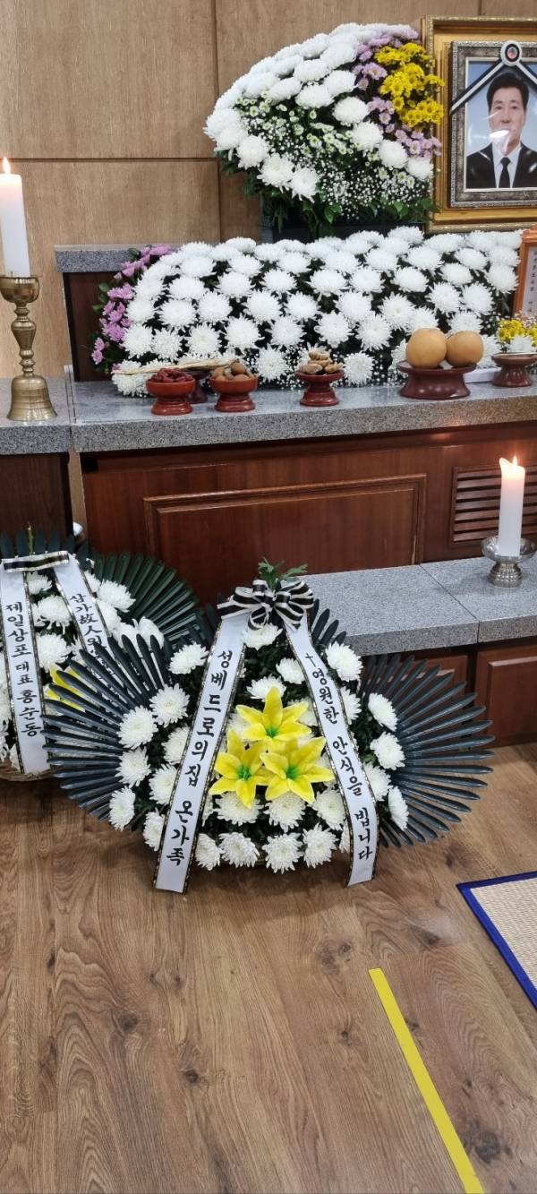 업로드 이미지