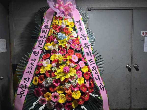 업로드 이미지