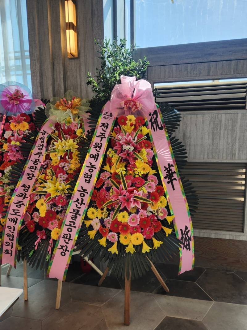 업로드 이미지
