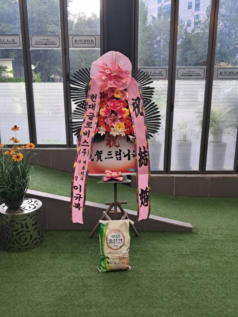 업로드 이미지
