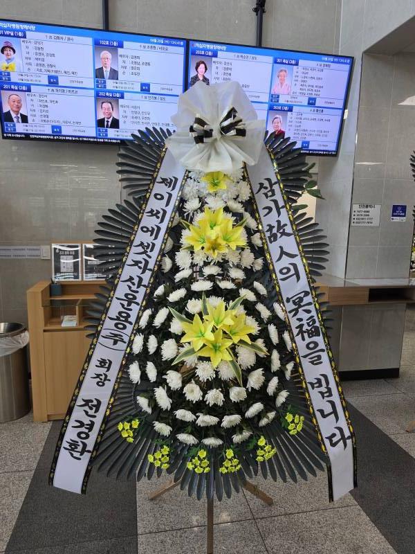 업로드 이미지