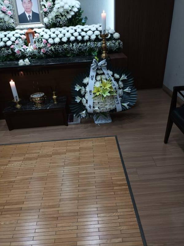업로드 이미지
