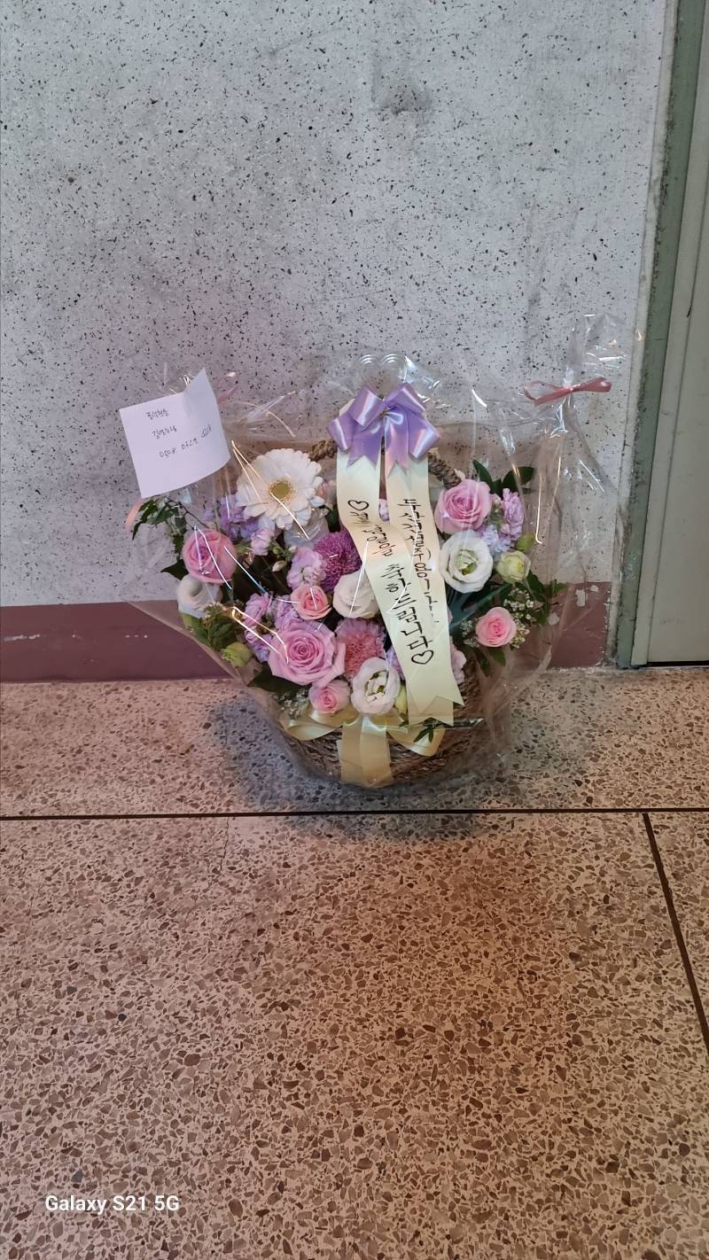업로드 이미지