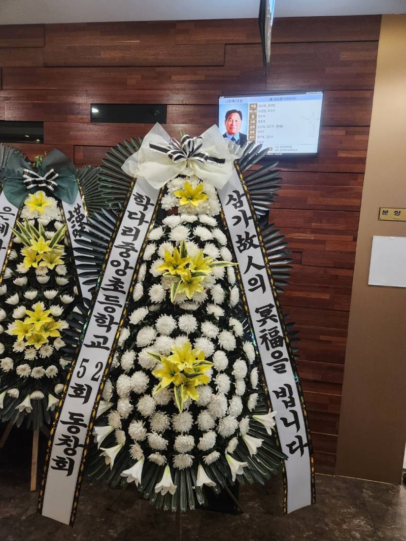 업로드 이미지