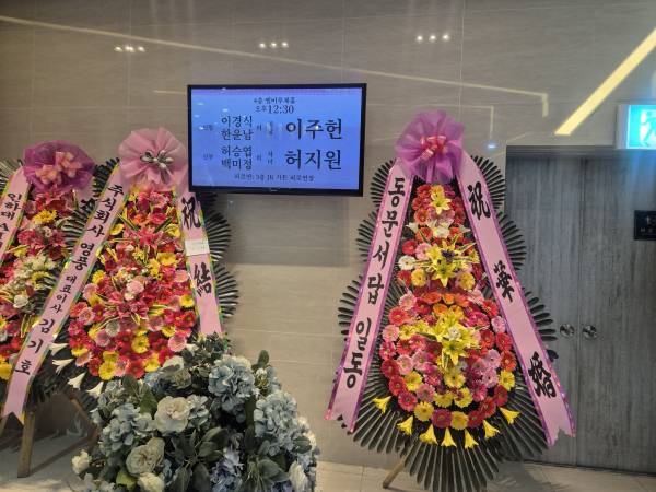 업로드 이미지