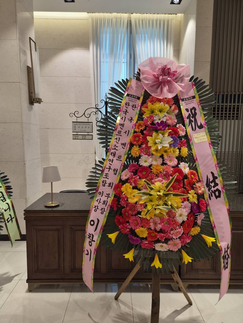 업로드 이미지